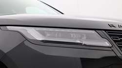 2025 (25) LAND ROVER RANGE ROVER VELAR 2.0 D200 MHEV Dynamic SE 5dr Auto 5830601