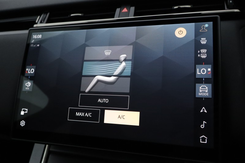 2025 (25) LAND ROVER RANGE ROVER VELAR 2.0 D200 MHEV Dynamic SE 5dr Auto 5830642