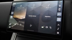 2025 (25) LAND ROVER RANGE ROVER VELAR 2.0 D200 MHEV Dynamic SE 5dr Auto 5830637