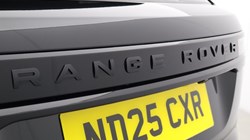 2025 (25) LAND ROVER RANGE ROVER VELAR 2.0 D200 MHEV Dynamic SE 5dr Auto 5830608