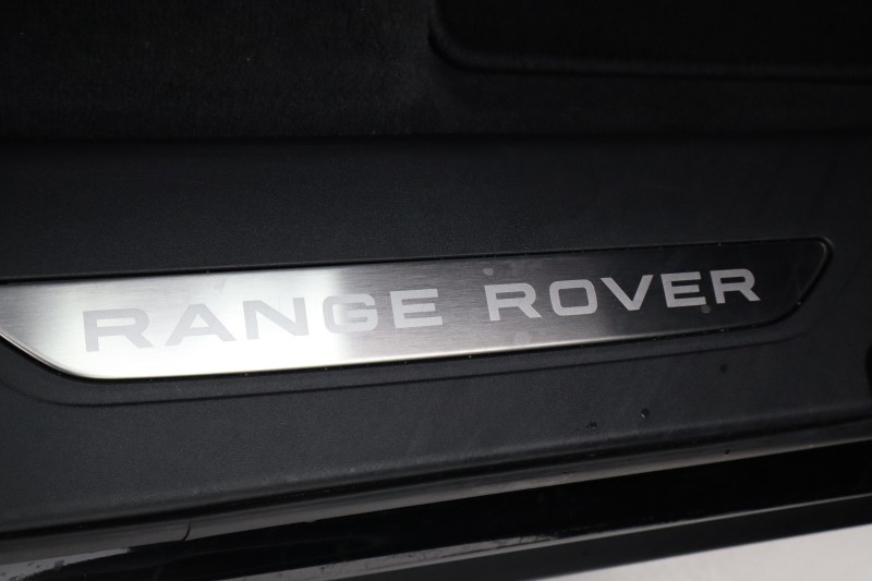 2025 (25) LAND ROVER RANGE ROVER VELAR 2.0 D200 MHEV Dynamic SE 5dr Auto 5830614