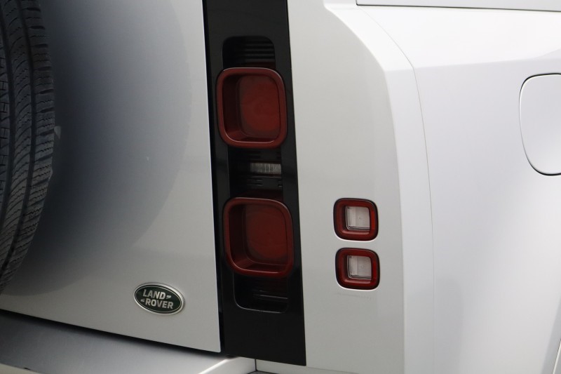 2022 (22) LAND ROVER DEFENDER 3.0 D250 XS Edition 110 5dr Auto [7 Seat] 5833752