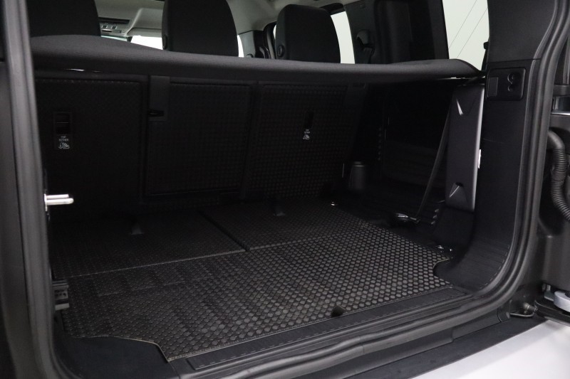 2022 (22) LAND ROVER DEFENDER 3.0 D250 XS Edition 110 5dr Auto [7 Seat] 5833760