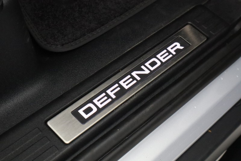 2022 (22) LAND ROVER DEFENDER 3.0 D250 XS Edition 110 5dr Auto [7 Seat] 5833719