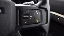 2021 (21) LAND ROVER DEFENDER 3.0 D250 X-Dynamic SE 90 3dr Auto 5822030