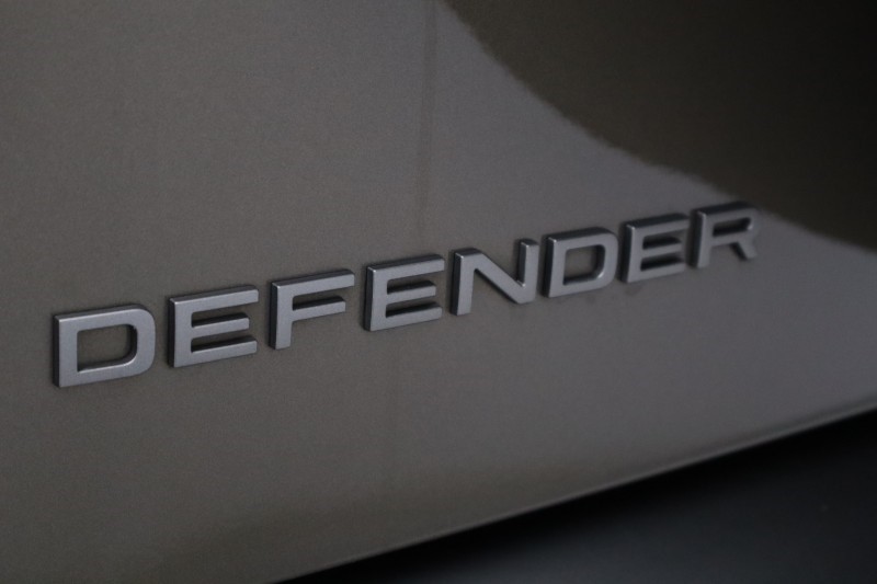 2021 (21) LAND ROVER DEFENDER 3.0 D250 X-Dynamic SE 90 3dr Auto 5822008