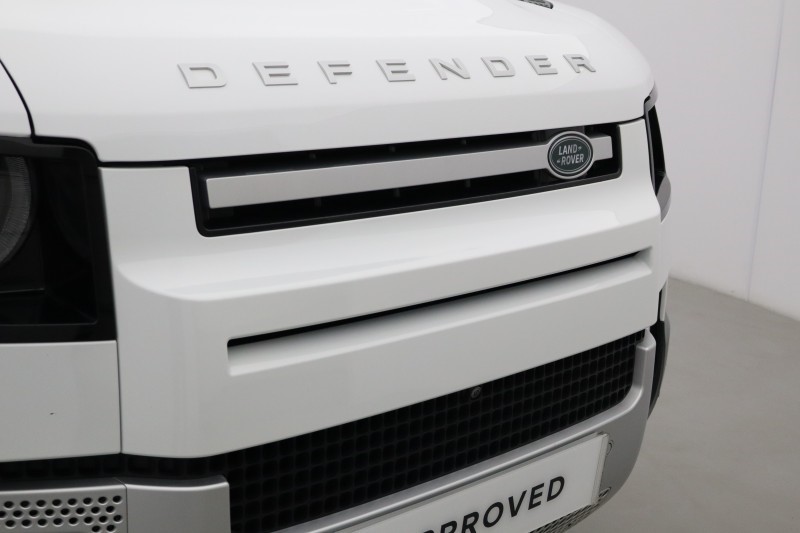 2024 (74) LAND ROVER COMMERCIAL DEFENDER 3.0 D250 Hard Top S Auto [3 Seat] 5834414