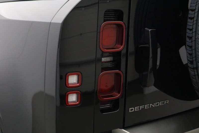 2025 (25) LAND ROVER COMMERCIAL DEFENDER 3.0 D350 Hard Top X-Dynamic HSE Auto [3 Seat] 5858564