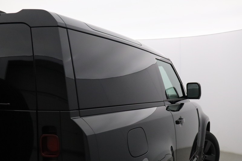 2025 (25) LAND ROVER COMMERCIAL DEFENDER 3.0 D350 Hard Top X-Dynamic HSE Auto [3 Seat] 5858562