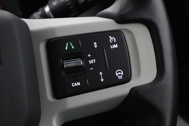 2023 (73) LAND ROVER DEFENDER 3.0 D250 X-Dynamic HSE 90 3dr Auto 5837027