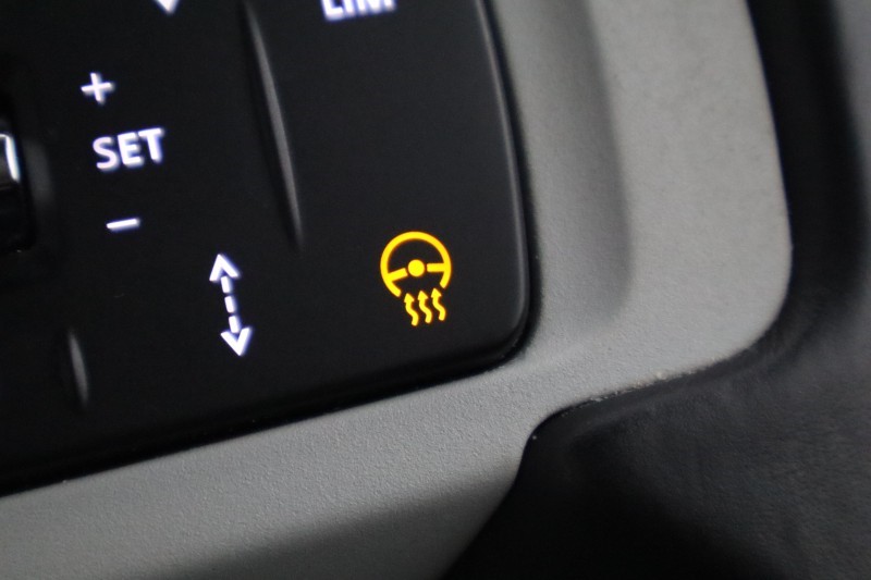 2023 (73) LAND ROVER DEFENDER 3.0 D250 X-Dynamic HSE 90 3dr Auto 5837028