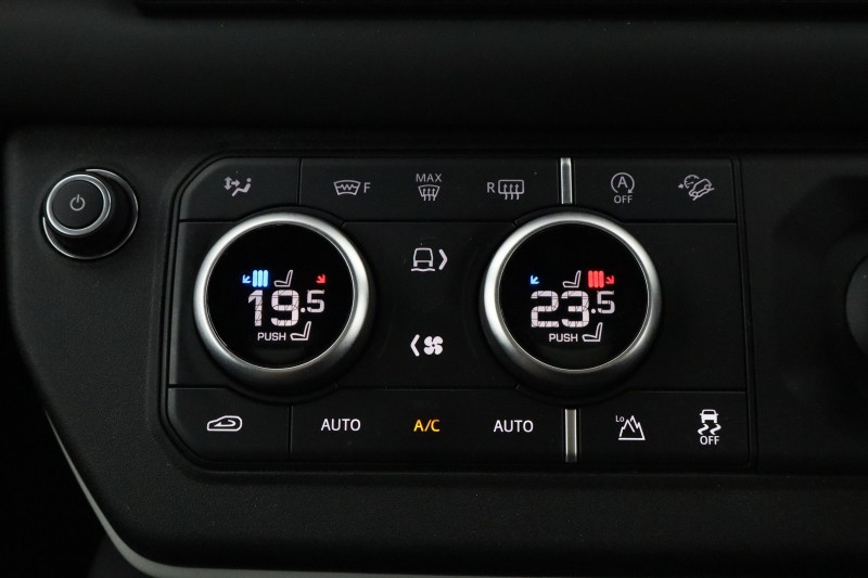 2023 (73) LAND ROVER DEFENDER 3.0 D250 X-Dynamic HSE 90 3dr Auto 5837042