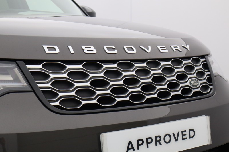 2023 (73) LAND ROVER DISCOVERY 3.0 D300 Metropolitan Edition 5dr Auto 5848188