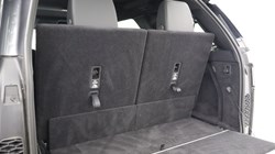2024 (74) LAND ROVER DISCOVERY 3.0 D350 Dynamic SE 5dr Auto 5847309