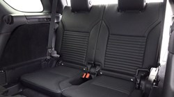 2024 (74) LAND ROVER DISCOVERY 3.0 D350 Dynamic SE 5dr Auto 5847310