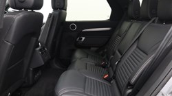 2024 (74) LAND ROVER DISCOVERY 3.0 D350 Dynamic SE 5dr Auto 5847281