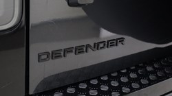 2025 (75) LAND ROVER DEFENDER 3.0 D250 X-Dynamic HSE 110 5dr Auto 5855077
