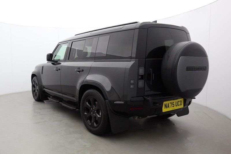 2025 (75) LAND ROVER DEFENDER 3.0 D250 X-Dynamic HSE 110 5dr Auto 5855059