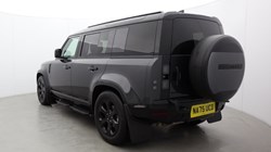 2025 (75) LAND ROVER DEFENDER 3.0 D250 X-Dynamic HSE 110 5dr Auto 5855059