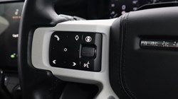 2025 (75) LAND ROVER DEFENDER 3.0 D250 X-Dynamic HSE 110 5dr Auto 5855099