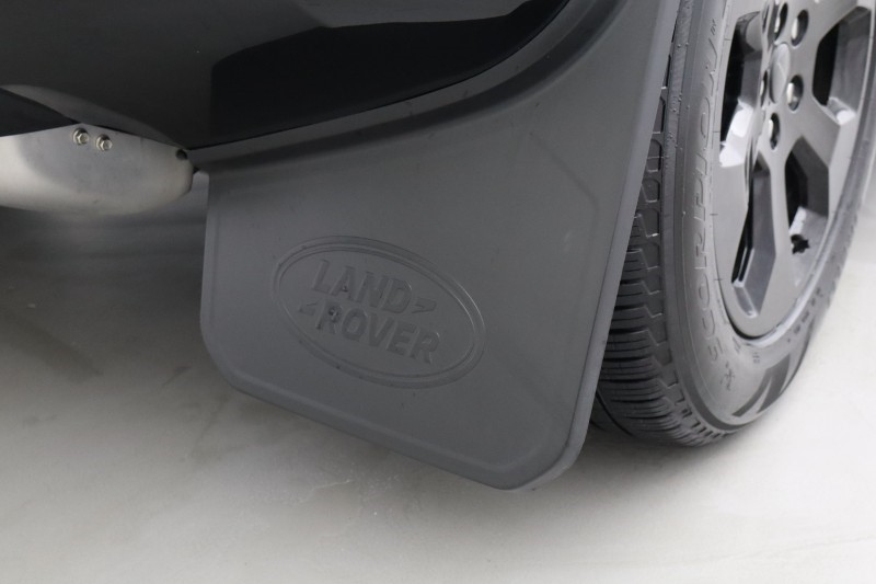 2025 (75) LAND ROVER DEFENDER 3.0 D250 X-Dynamic HSE 110 5dr Auto 5855080