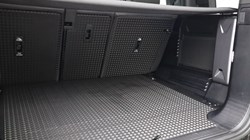 2025 (75) LAND ROVER DEFENDER 3.0 D250 X-Dynamic HSE 110 5dr Auto 5855083