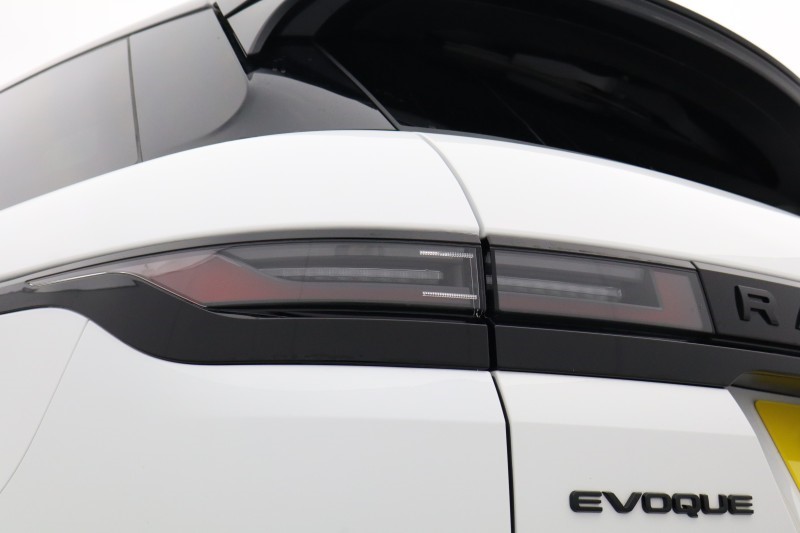 2026 (26) LAND ROVER RANGE ROVER EVOQUE 2.0 D200 Dynamic SE 5dr Auto 5858589