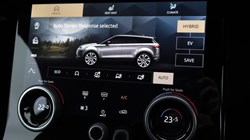2023 (23) LAND ROVER RANGE ROVER EVOQUE 1.5 P300e R-Dynamic SE 5dr Auto 5841692