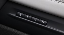 2023 (23) LAND ROVER RANGE ROVER EVOQUE 1.5 P300e R-Dynamic SE 5dr Auto 5841665