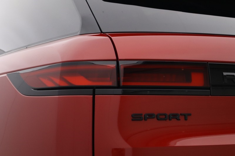 2024 (24) LAND ROVER RANGE ROVER SPORT 3.0 D300 Dynamic SE 5dr Auto 5844319