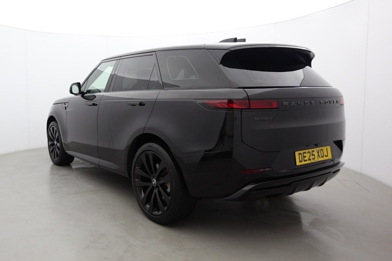 2025 (25) LAND ROVER RANGE ROVER SPORT 3.0 D300 Dynamic SE 5dr Auto 1