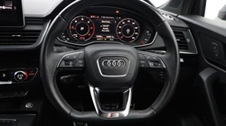 2019 (19) AUDI Q5 40 TDI Quattro Black Edition 5dr S Tronic 5871179