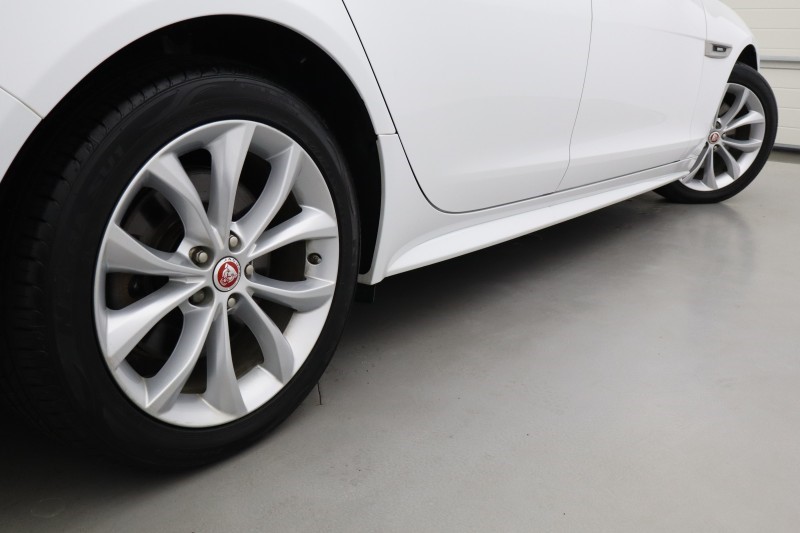 2019 (69) JAGUAR XF 2.0d [180] R-Sport 5dr Auto 5831707
