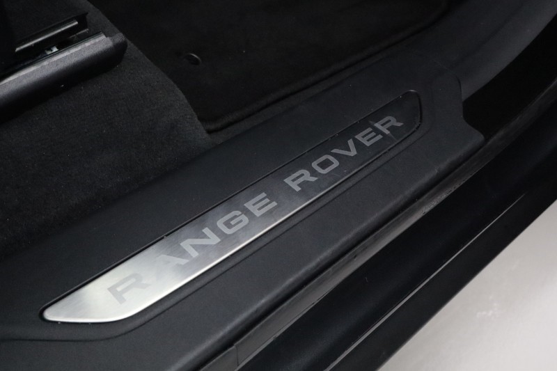 2025 (25) LAND ROVER RANGE ROVER VELAR 2.0 D200 MHEV Dynamic SE 5dr Auto 5839083