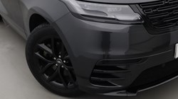 2025 (25) LAND ROVER RANGE ROVER VELAR 2.0 D200 MHEV Dynamic SE 5dr Auto 5839110