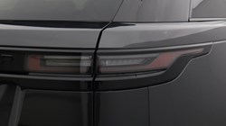 2025 (25) LAND ROVER RANGE ROVER VELAR 2.0 D200 MHEV Dynamic SE 5dr Auto 5839115
