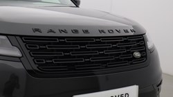 2025 (25) LAND ROVER RANGE ROVER VELAR 2.0 D200 MHEV Dynamic SE 5dr Auto 5839069