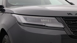 2025 (25) LAND ROVER RANGE ROVER VELAR 2.0 D200 MHEV Dynamic SE 5dr Auto 5839068