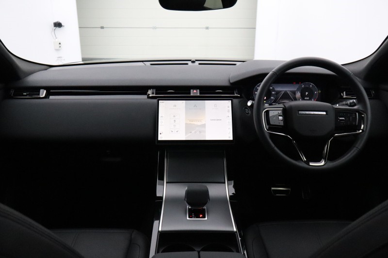 2025 (25) LAND ROVER RANGE ROVER VELAR 2.0 D200 MHEV Dynamic SE 5dr Auto 5839076