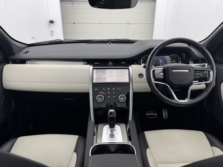 2022 (22) LAND ROVER DISCOVERY SPORT 1.5 P300e R-Dynamic SE 5dr Auto [5 Seat] 5988848
