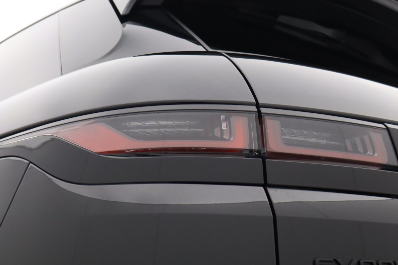 2022 (22) LAND ROVER RANGE ROVER EVOQUE 2.0 D200 R-Dynamic SE 5dr Auto 5849323