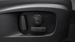 2021 (71) LAND ROVER DEFENDER 3.0 D250 XS Edition 110 5dr Auto 5860239