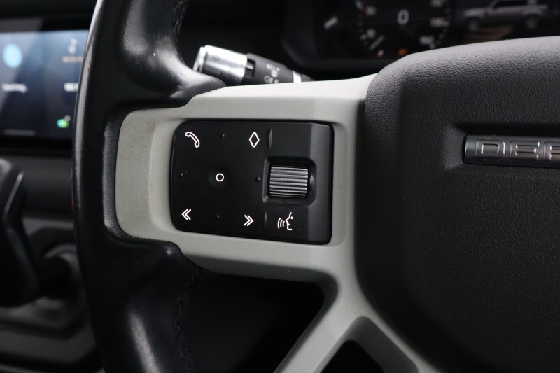 2021 (71) LAND ROVER DEFENDER 3.0 D250 XS Edition 110 5dr Auto 5860263