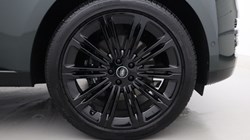 2026 (26) LAND ROVER RANGE ROVER 3.0 D300 Edition 4dr Auto 5863705