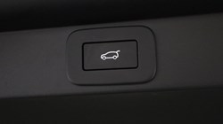 2026 (26) LAND ROVER RANGE ROVER 3.0 D300 Edition 4dr Auto 5863727