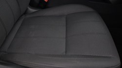 2022 (22) LAND ROVER RANGE ROVER EVOQUE 2.0 D165 R-Dynamic 5dr Auto 5866072