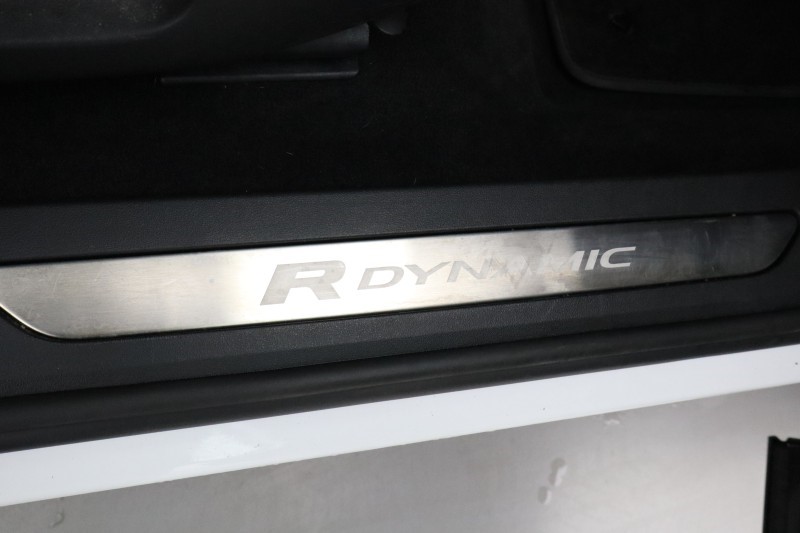 2022 (22) LAND ROVER RANGE ROVER EVOQUE 2.0 D165 R-Dynamic 5dr Auto 5866070