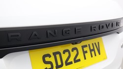 2022 (22) LAND ROVER RANGE ROVER EVOQUE 2.0 D165 R-Dynamic 5dr Auto 5866060
