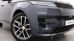 2025 (74) LAND ROVER RANGE ROVER SPORT 3.0 D300 Dynamic SE 5dr Auto 5869130