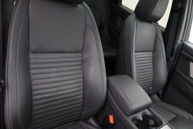 2025 (74) LAND ROVER DISCOVERY SPORT 2.0 D200 Dynamic HSE 5dr Auto [7 Seat] 5879551